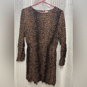 “H&M” Leopard Print Long Sleeve Dress SZ: (12) Elastic Waist Pre-Loved